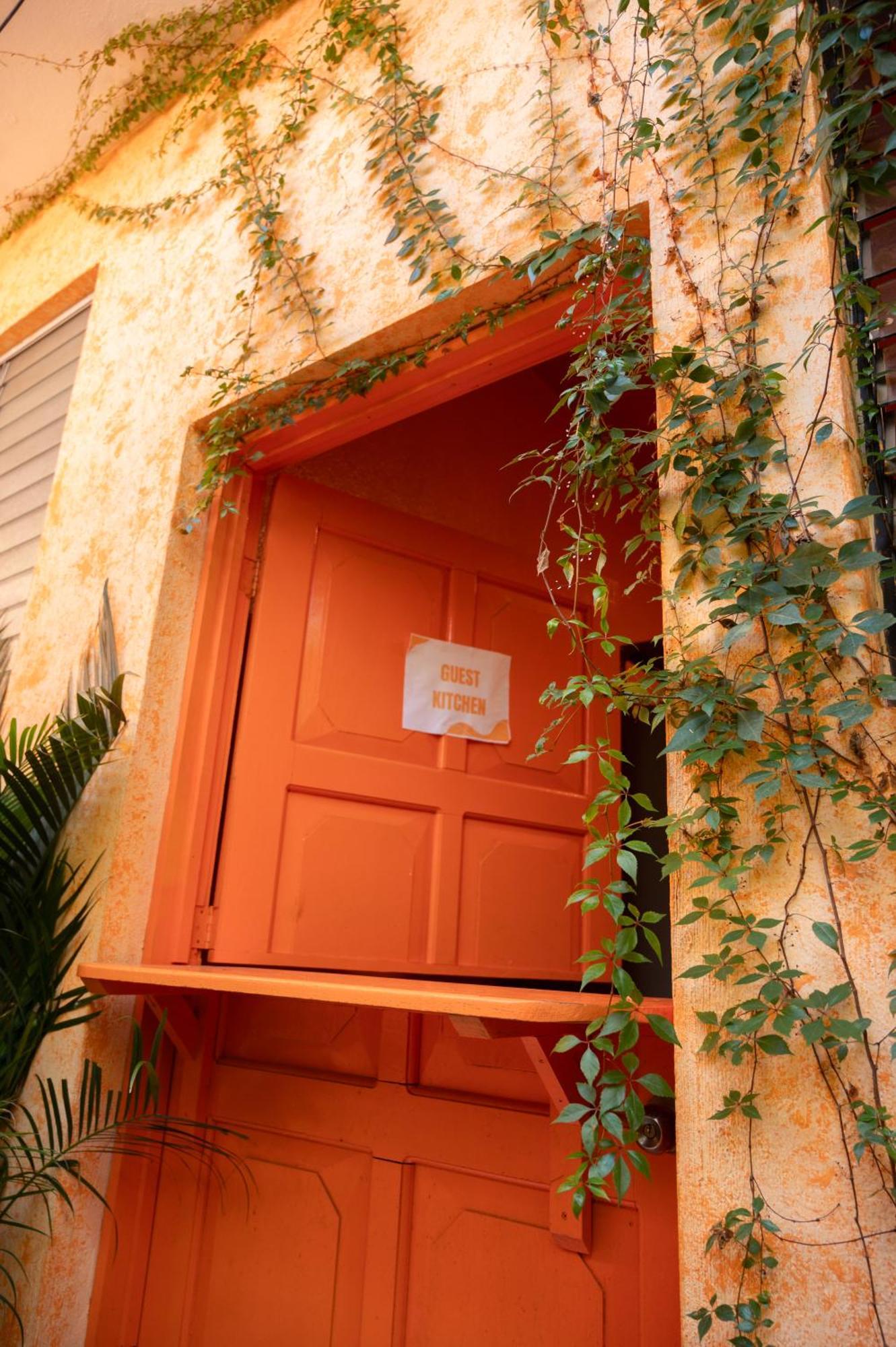 Macarena Hostel Flores Exterior foto